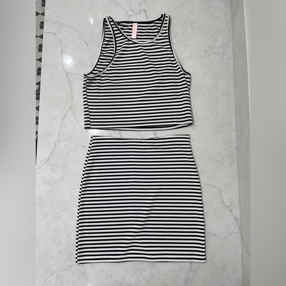 ISLA & LULU top & skirt matching set